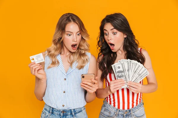 Bachelorette Party Budget Guide Splitting Costs Without the Awkward (3) Bachelorette Party Budget Guide Splitting Costs Without the Awkward (3)